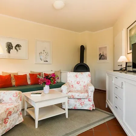 Nele Nelsson Hus, Haven Hoeoevt