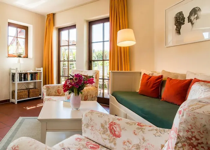 Nele Nelsson Hus, Haven Hoeoevt Holiday home