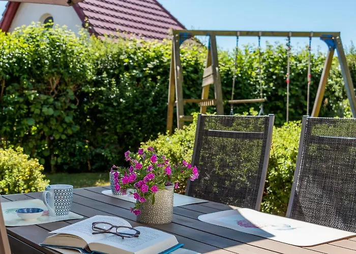Nele Nelsson Hus, Haven Hoeoevt Holiday home