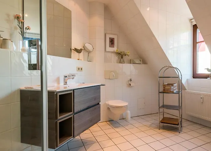 Nele Nelsson Hus, Haven Hoeoevt Holiday home